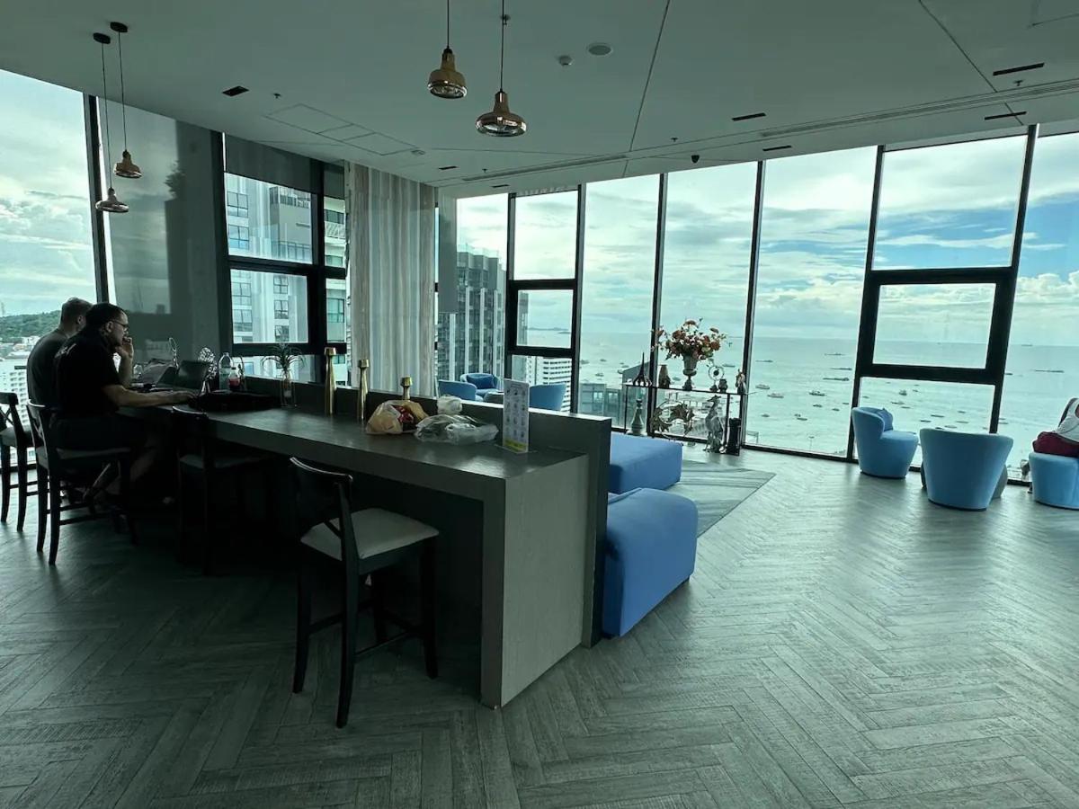 Best Location In Pattaya, Sky Pool & Infinity Edge Esterno foto
